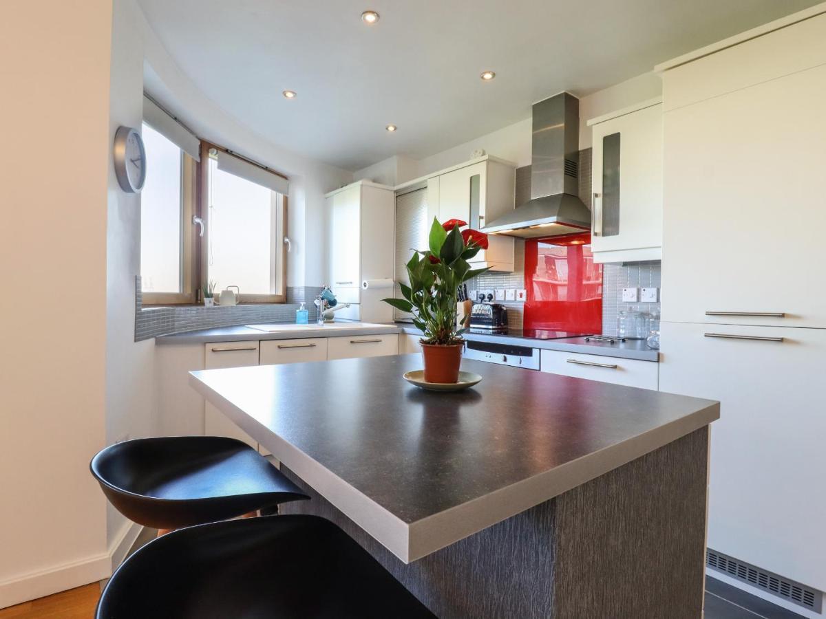 Flat 19 By The Beach Harwich Exterior photo